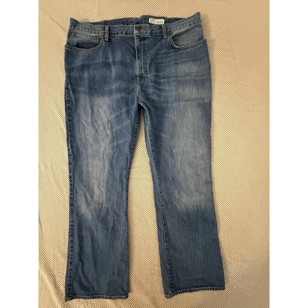 Cremieux Jeans Men Sz 42 Bootcut 30